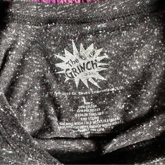 ❌SOLD❌ GRINCH TOP - Picture 2 of 2